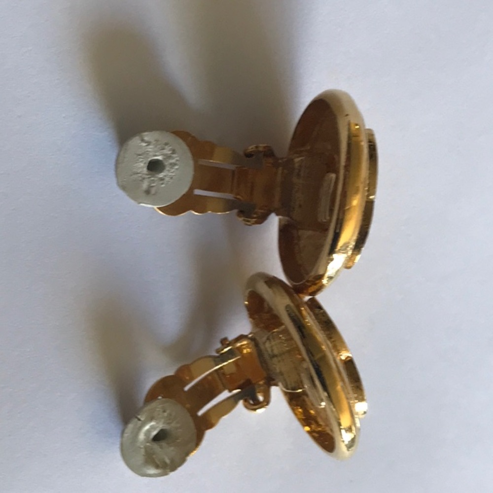 Chanel CC earrings - Picture 2 of 4